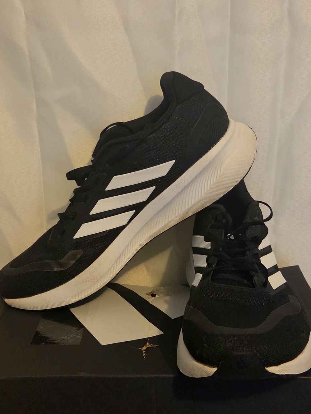 Adidas Black and White Athletic Running Sneakers Size 13